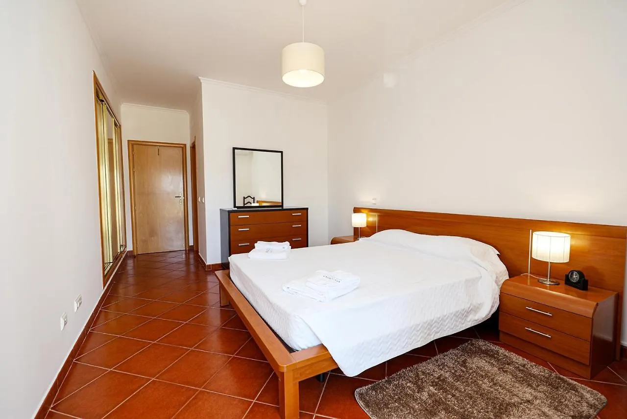 C24 - Sandy Way 3 Bed Apartment In לאגוּ‏ש פורטוגל
