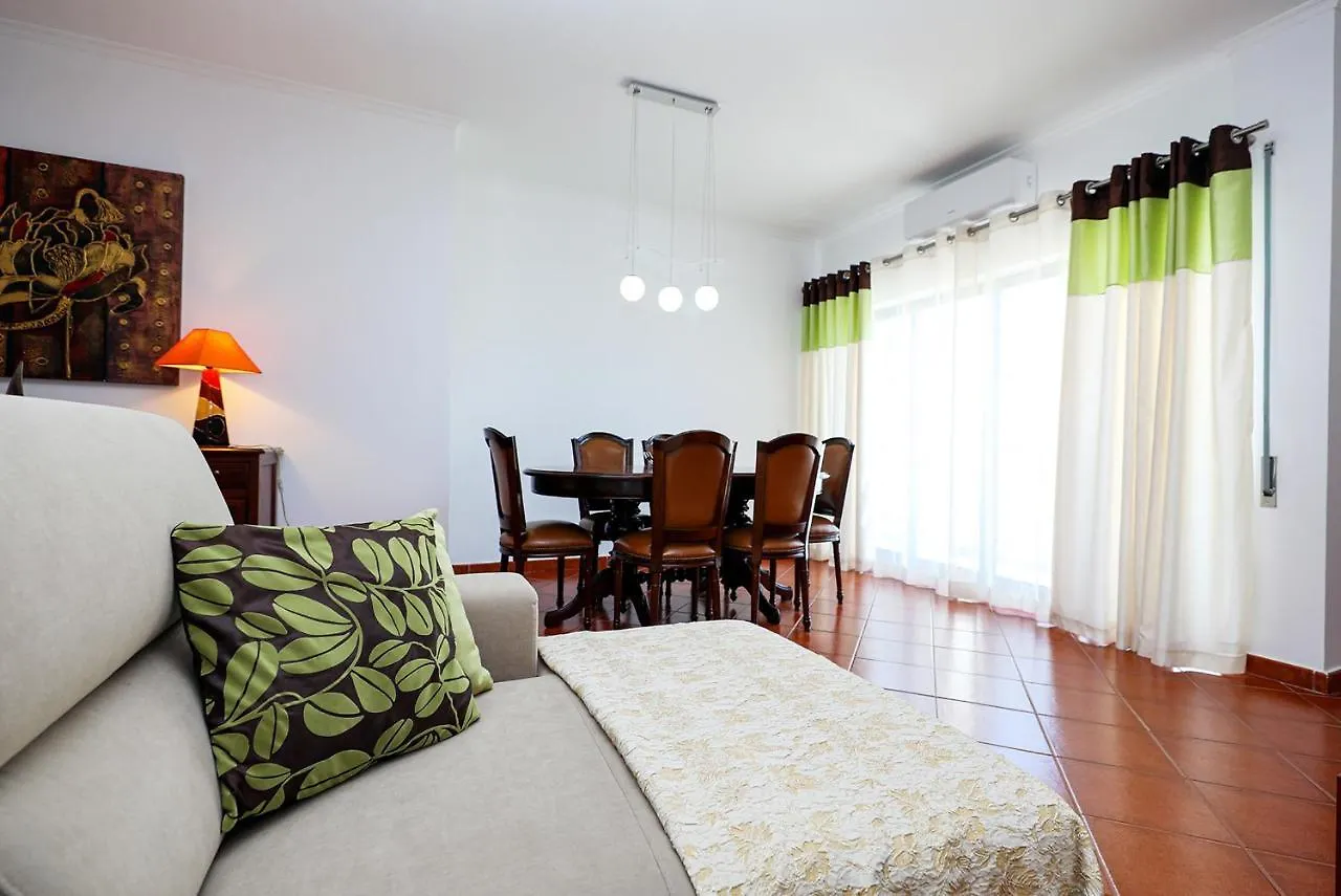 C24 - Sandy Way 3 Bed Apartment In לאגוּ‏ש
