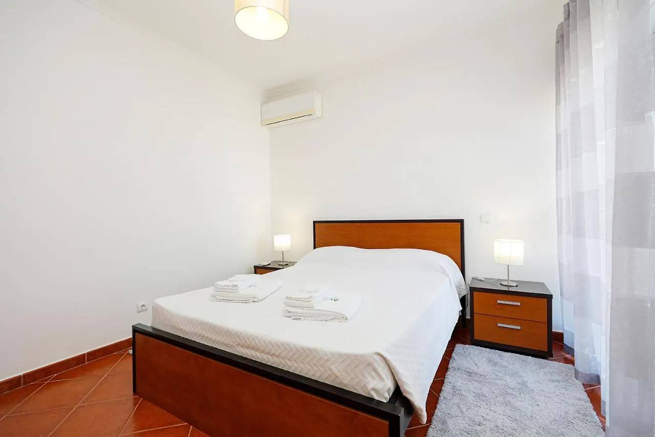 C24 - Sandy Way 3 Bed Apartment In לאגוּ‏ש פורטוגל