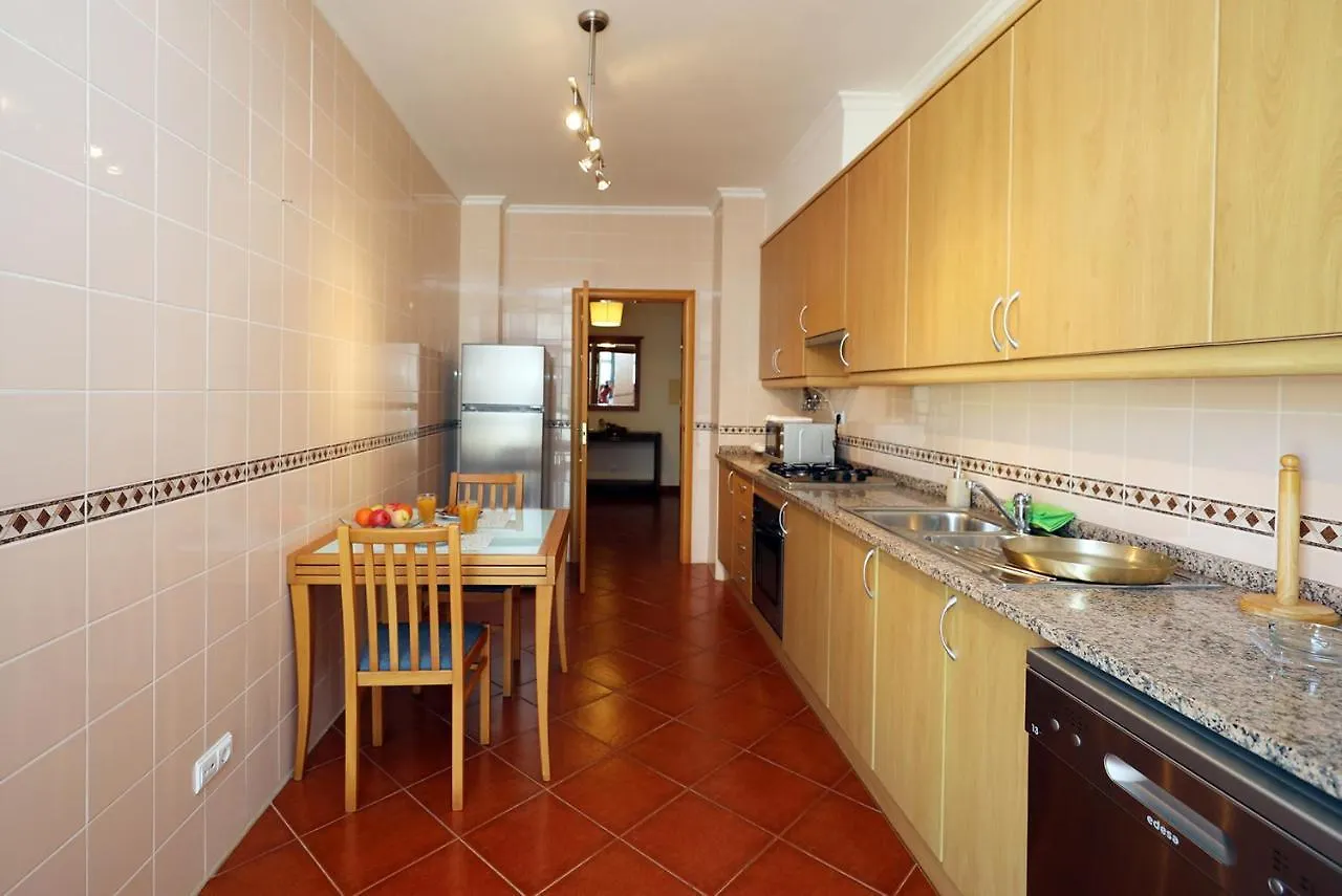 C24 - Sandy Way 3 Bed Apartment In Lagos